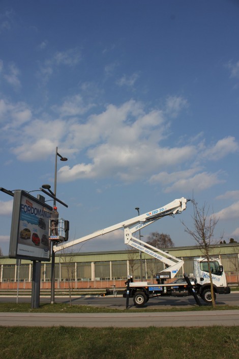 Postavljanje reklama